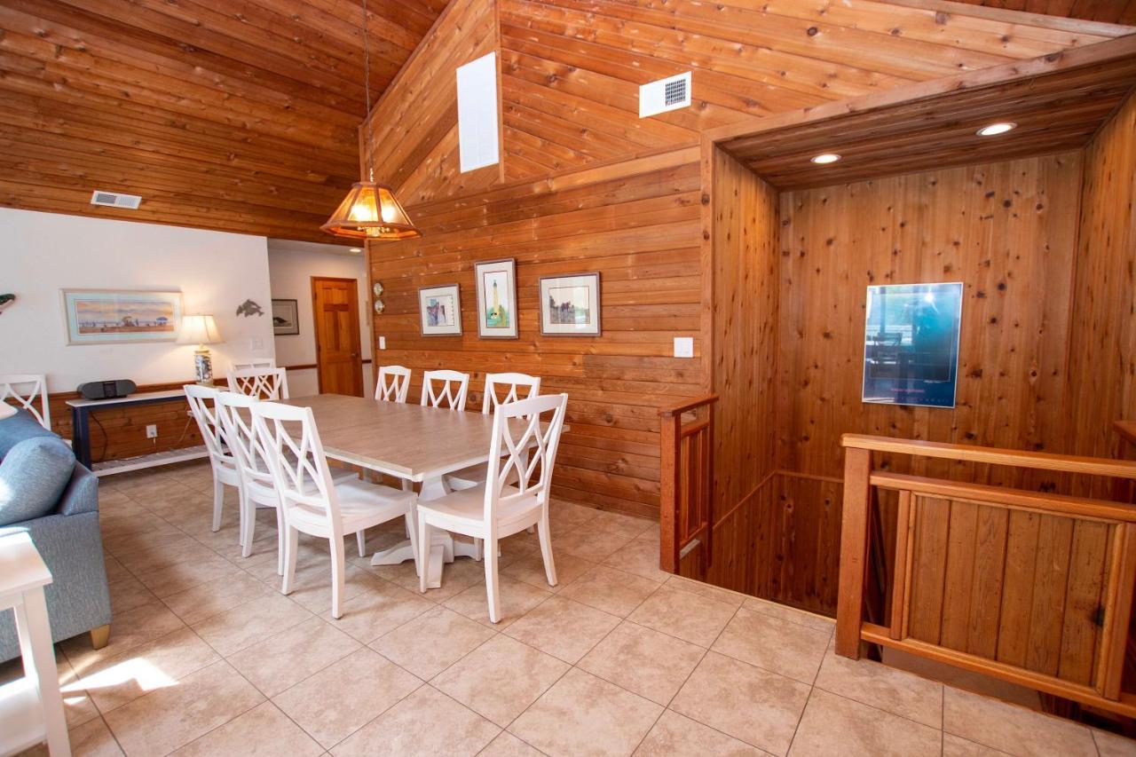 Wl933, Tale Of The Whale- Oceanfront, Private Beach Access, Gas Fireplace, Ocean Views Corolla Esterno foto