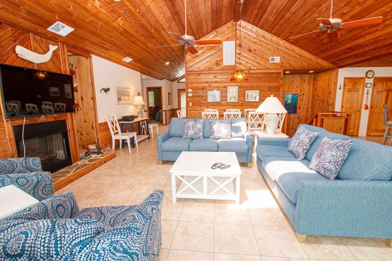 Wl933, Tale Of The Whale- Oceanfront, Private Beach Access, Gas Fireplace, Ocean Views Corolla Esterno foto
