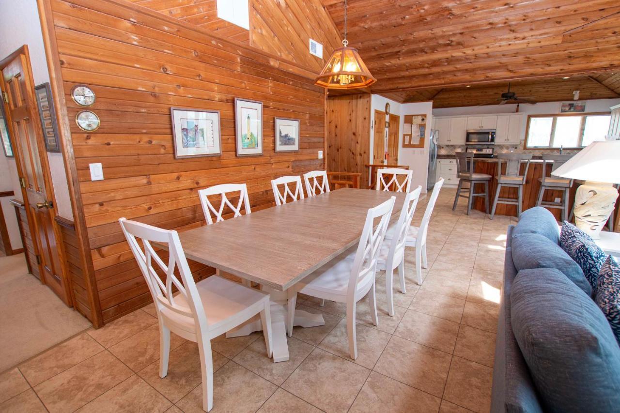 Wl933, Tale Of The Whale- Oceanfront, Private Beach Access, Gas Fireplace, Ocean Views Corolla Esterno foto